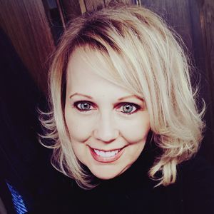 Meet your Posher, Amie